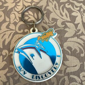 Vintage MV Discovery Keyring Souvenir Travel Vacation